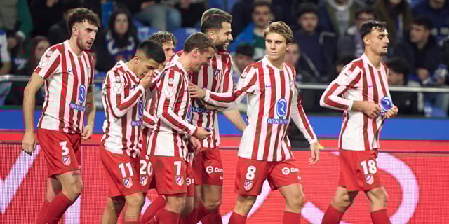 Griezmann curls Atletico past Deportivo La Coruna into Copa quarters