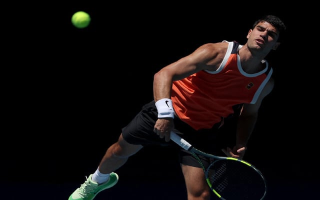 Top-ranked Alcaraz, Sabalenka headline Australian Open day one