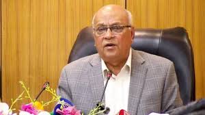 Vote for 'Yes' to establish accountable govt: Adviser Farooq