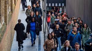 UK unemployment at near five-year high: official