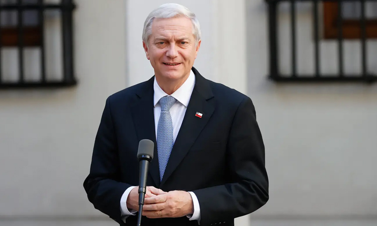 Chile president picks Pinochet lawyers as ministers of human rights, defense