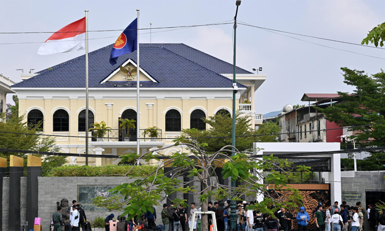 Over 1,400 Indonesians left Cambodian scam groups in five days: embassy