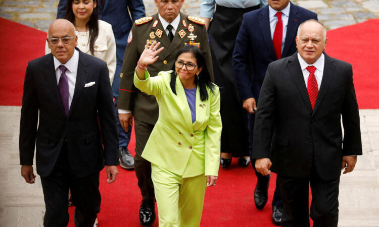 Interim Venezuela leader to visit US