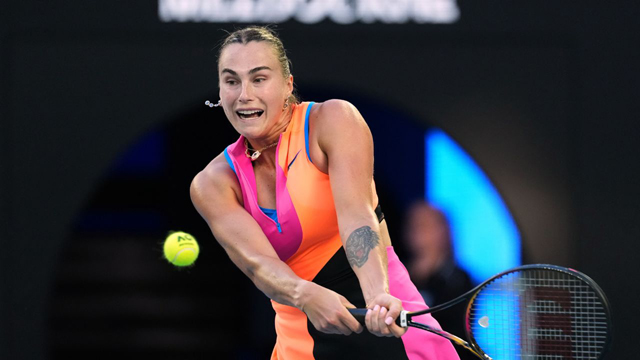 Sabalenka digs deep as Alcaraz sets sights on Melbourne last 16