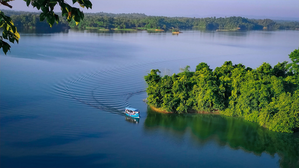 Emerald Peaks & Azure Lakes: A journey thru Bangladesh's Breathtaking Hill Tracts