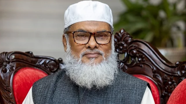 Referendum will change course of country's politics: Dr Khalid