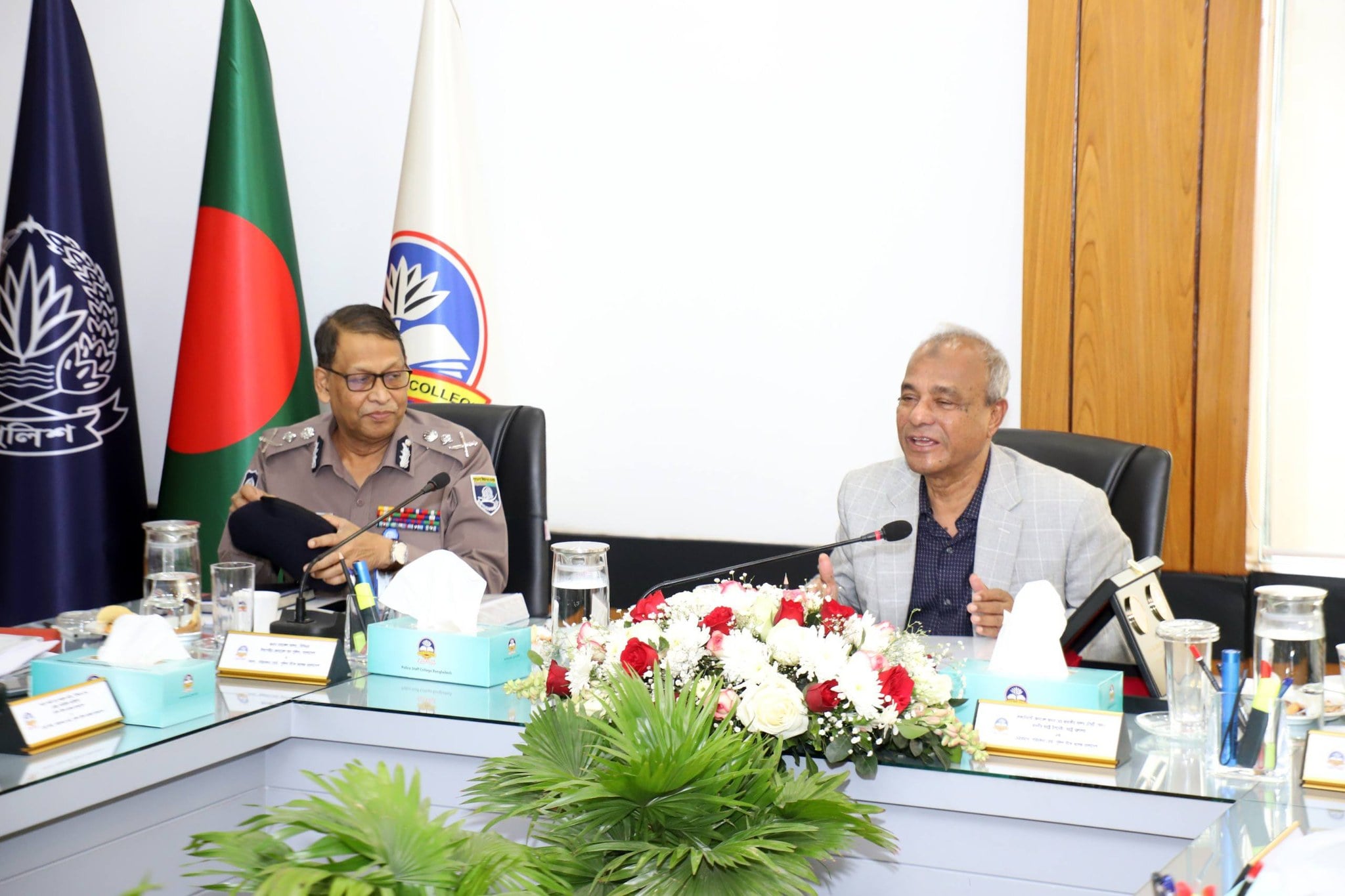 Jahangir calls for global-standard training at Police Staff College 