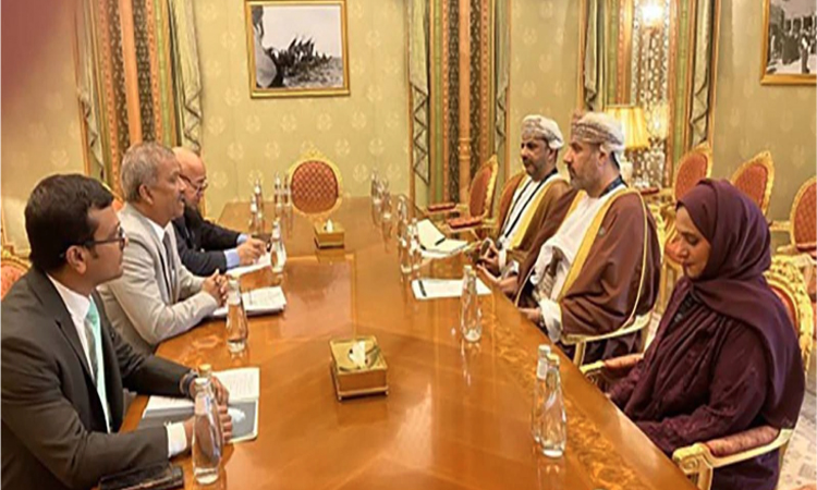 Dhaka asks Mal‚ to recruit more Bangladeshi professionals 