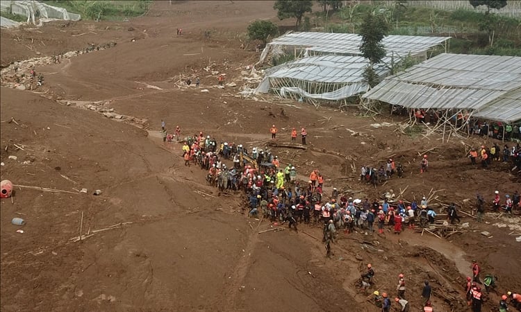 Indonesia landslide death toll rises to 34, dozens missing