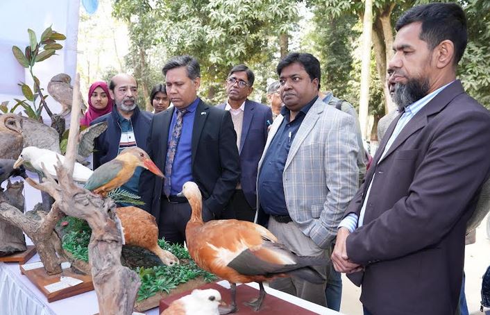 Daylong bird fair held at RU   