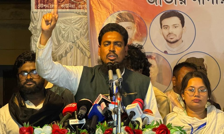 Akhter utters stern warning against harassment, attack on women