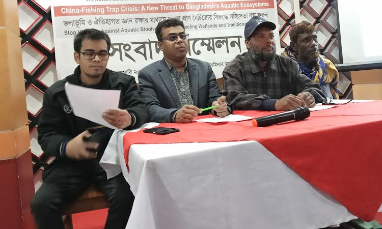 Fishermen call for strong resistance against China fishing traps