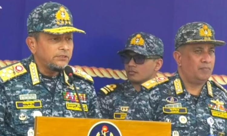 Navy Chief for taking utmost precautions for ensuring voters' safety