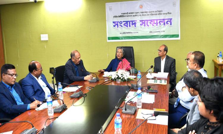 Sharmeen for developing KIB as model for agricultural community