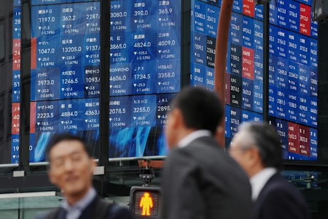 Asian markets extend gains as Tokyo enjoys another record day