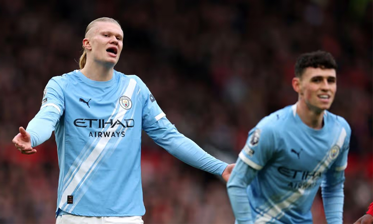Man City eye Premier League title twist as pressure mounts on Frank and Howe