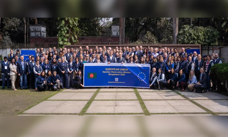 EU observers bolster transparency of historic polls