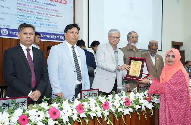 6 teachers, 30 students receive Science Dean’s Award at RU