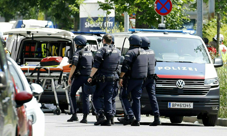 9 killed in Canada shooting that targeted school, residence: police