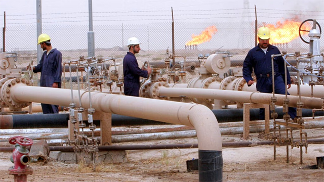 Libya grants first foreign oil licences since Gaddafi's fall