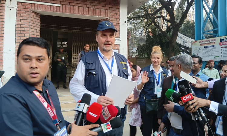 Big day for Bangladesh's democracy, EU chief polls observer