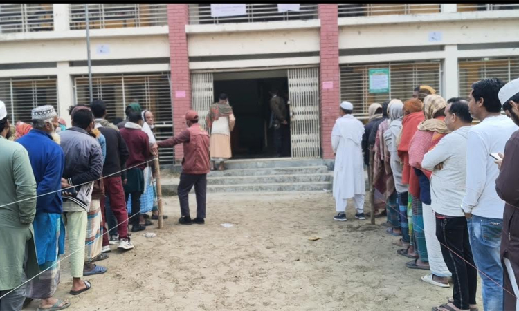 Voting begins in Sherpur amid festive atmosphere