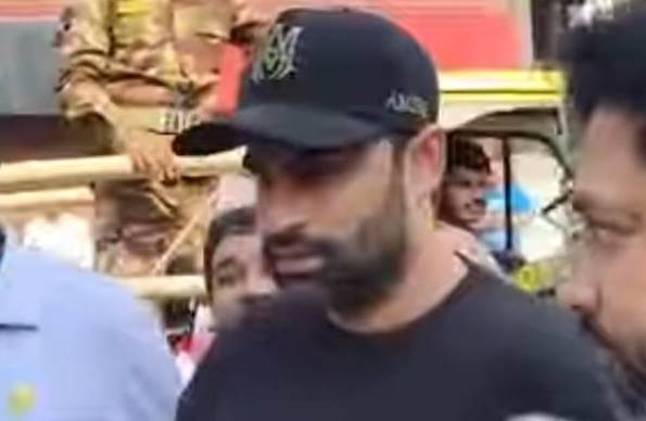 Cricketer Tamim Iqbal happy to cast his vote 1st time