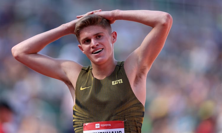 US teen Lutkenhaus breaks world junior indoor 800m record