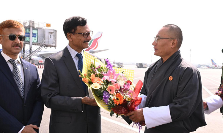 Touhid receives Bhutanese Prime Minister in Dhaka