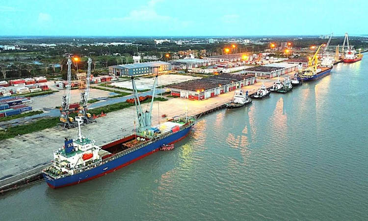 Mongla port sets record in container handling