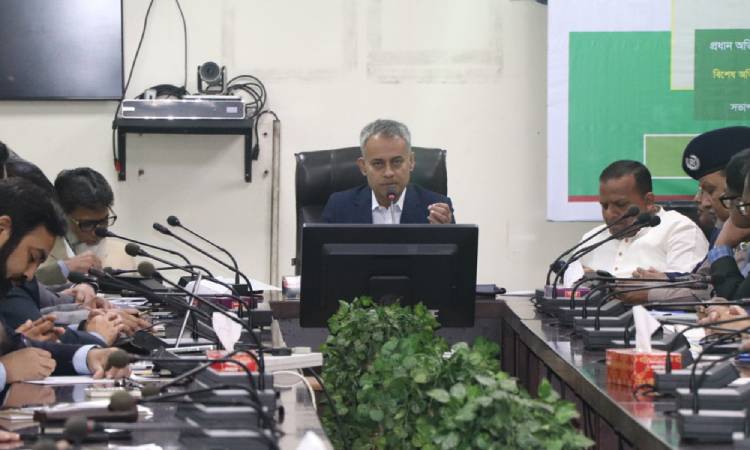 Shipping minister for completing ongoing projects within stipulated timeframe