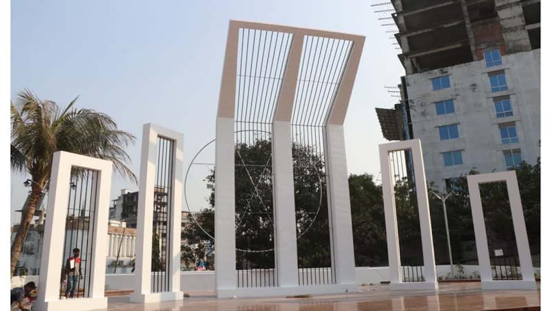 Rajshahi Central Shaheed Minar ready for paying tribute