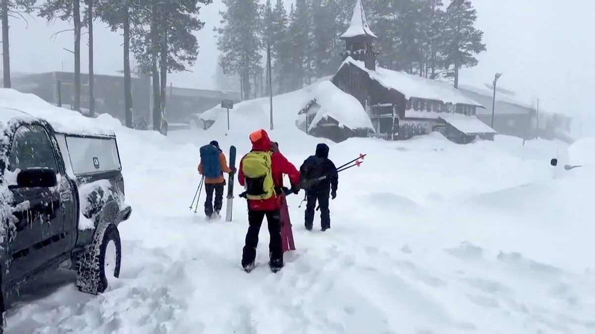 Deadly California avalanche search to go through weekend
