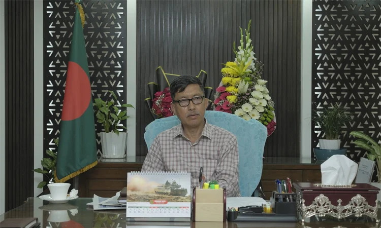 CHT Minister instructs DCs, SPs of hills to maintain peace in Ramadan