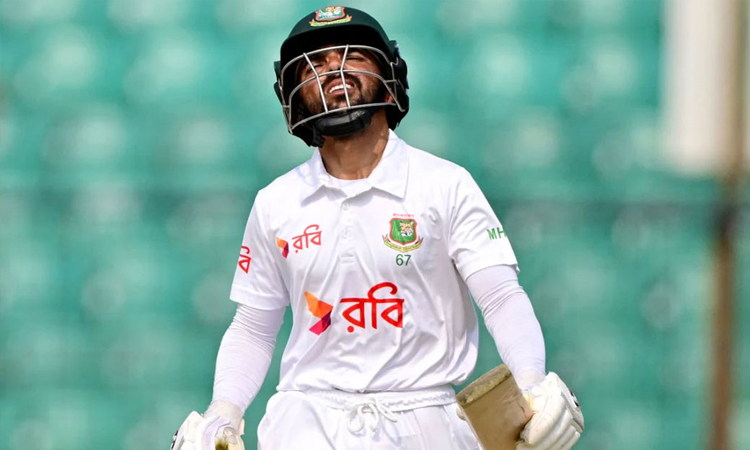 Performance should decide selection, says Mominul