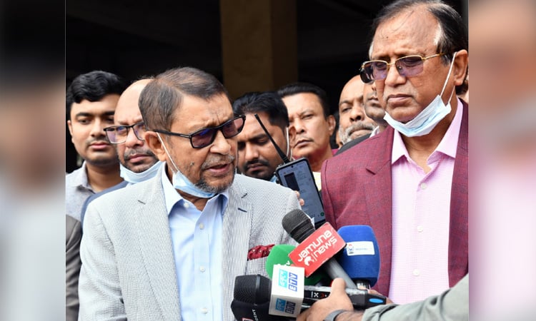 Govt take up plans to free city dwellers from mosquito menace: Health Minister