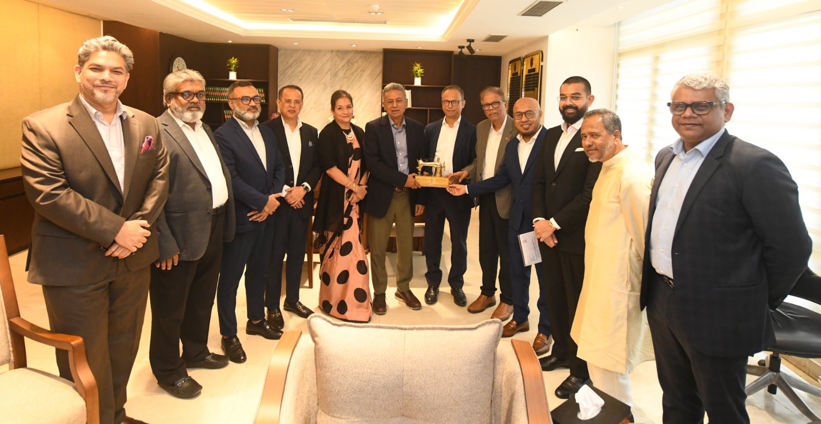 BGMEA leaders meet Finance Minister