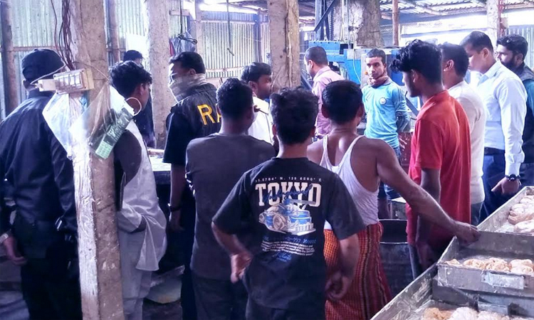 Two eateries fined Tk 2,50,000 in Gaibandha
