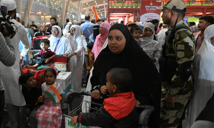 Flights to evacuate stranded travellers in Middle East