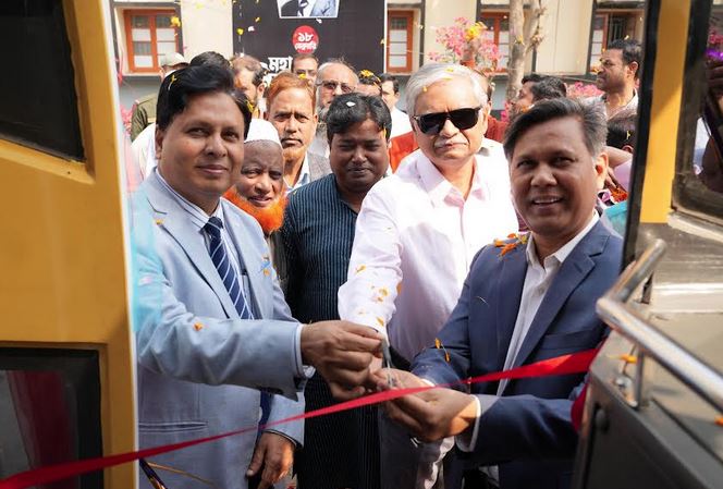 2 new buses launched at Rajshahi University