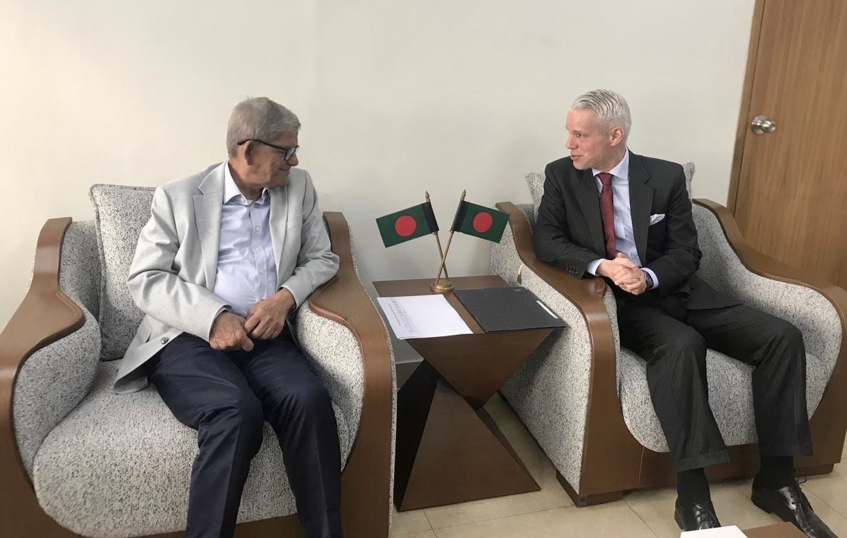 Swiss envoy meets Mirza Fakhrul