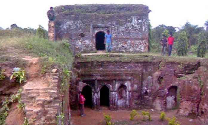 Kasba Jame Mosque: a Mughal-inspired architecture in Joypurhat
