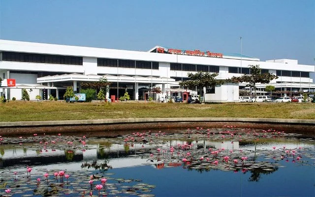 4 more international flights cancelled in  Ctg