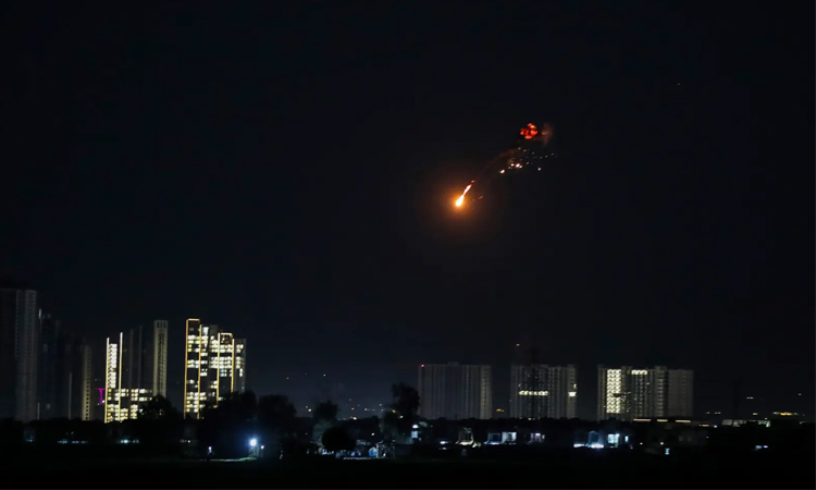 Drones hit oil sites, airports in Iraq