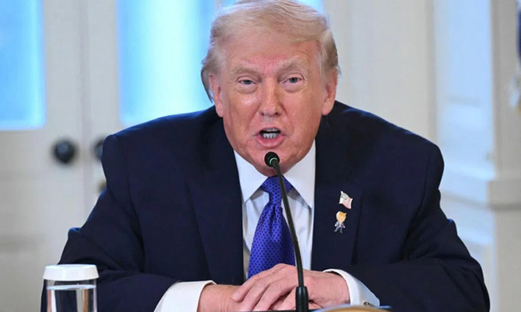 Iran fires at Gulf neighbours as Trump threatens more strikes