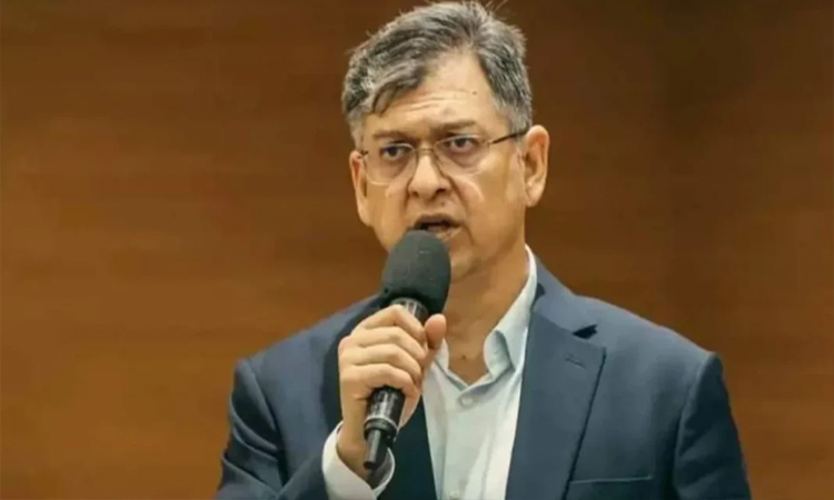 Govt. appoints focal point to ensure timely Eid payments for RMG workers: Home Minister