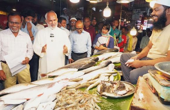 KCC Administrator Manju urges traders to display price list of essential products