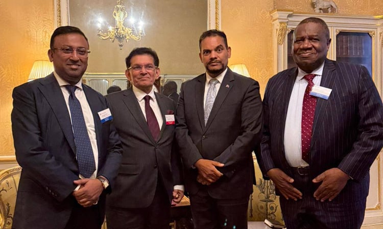 FM stresses multilateralism at Commonwealth in London