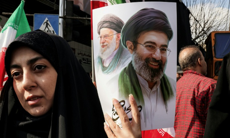 Iran not seeking ceasefire as Trump steps up threats