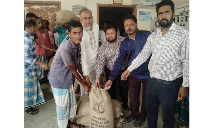 527.36 tons rice allocated for fishermen in Munshiganj